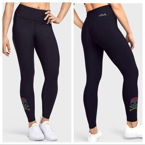 ❤️ SOUL BY SOULCYCLE Pride Silicone Skull Leggings B8